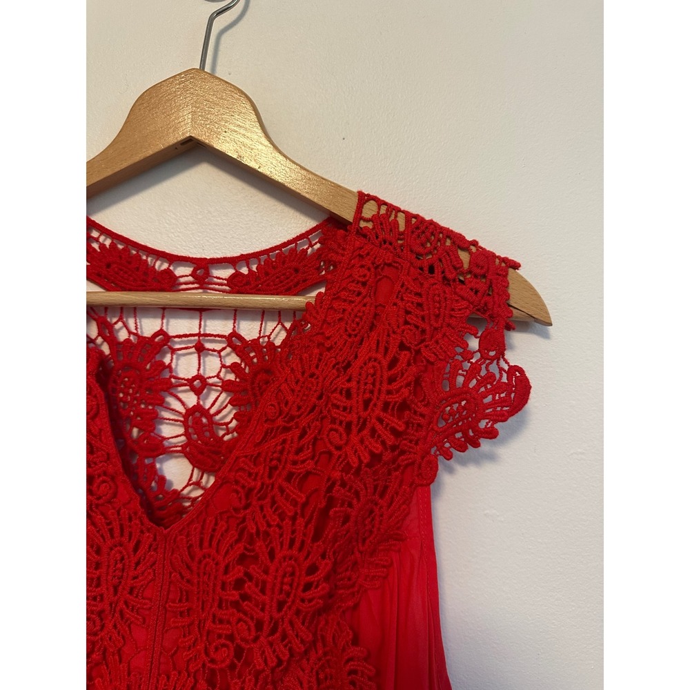 NWT Ya Los Angeles Red Crochet Lace Boho Mini Dress Sleeveless V-Neck | Medium - Picture 3 of 9